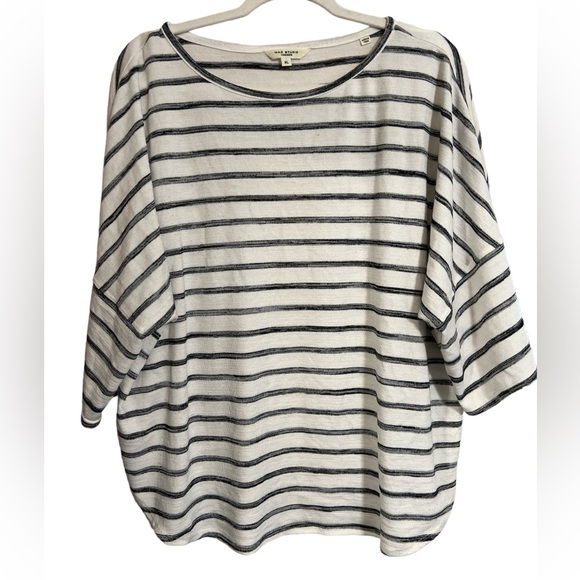 Max Studio Tops - Max Studio Dolman Sleeve Couper Striped Top Woman’s XLarge 3711S72